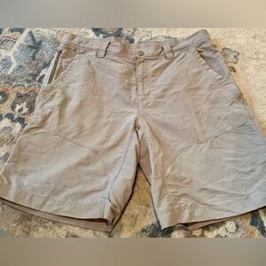 The North Face Horizon Utility Shorts Mens 36 Nylon Tan Hiking 10” inseam